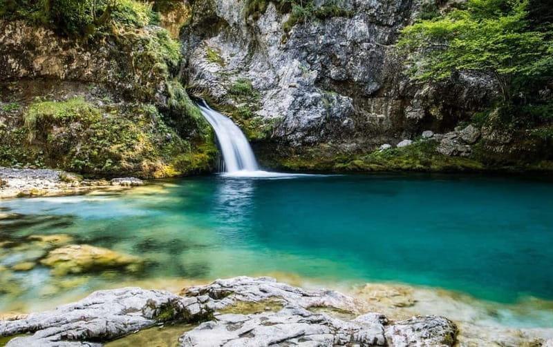 Shkoder-THETH Day Tour Blue Eye (Hiking) & Grunas Waterfall - Blue Eye hike and swim: the heart of the day