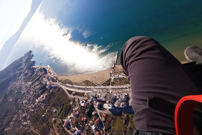 Tandem paragliding Vlore - Albania - The 5-Step Launch: How the Team Gets You Up Safely