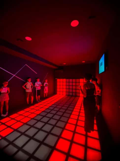 The Floor is Lava in Tirana Escape Room - Floor is Lava in Tirana, where the 30 minutes fits
