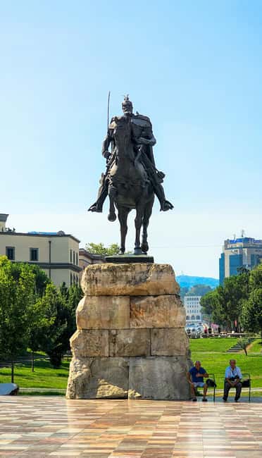 Tirana:Communist History & Modern City Tour with Local Guide - German or English guide, and why small groups feel better