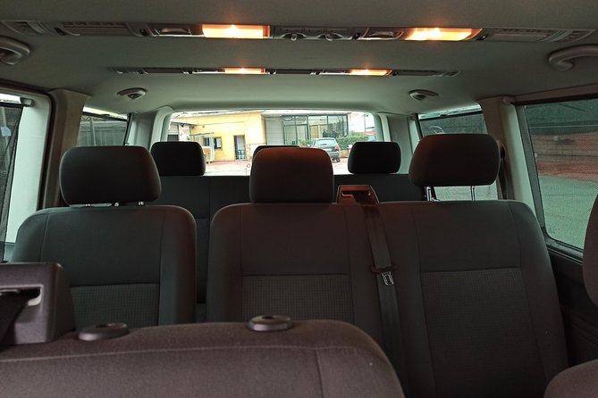 Tirana/Durres ⇔ Saranda | Private Transfer - Pickup Details: The Sign, the Timing, and Door-to-Door Convenience