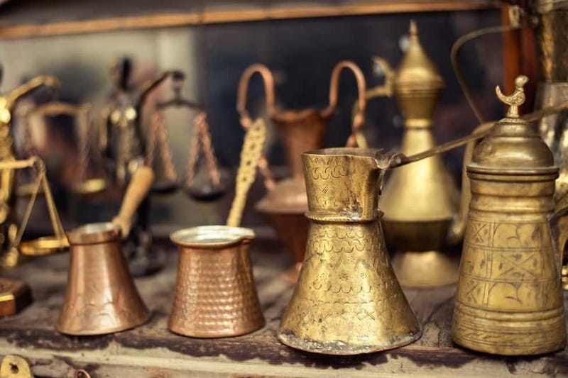 Tirana: Guided Walking Tour Breakfast & Lunch Included - Lunch Stop: Fergese me Qofte and Real Traditional Plates