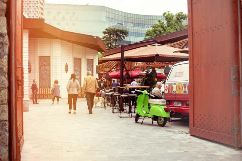 Tirana: Guided Walking Tour Breakfast & Lunch Included - Should You Book This Tirana Food Tour?