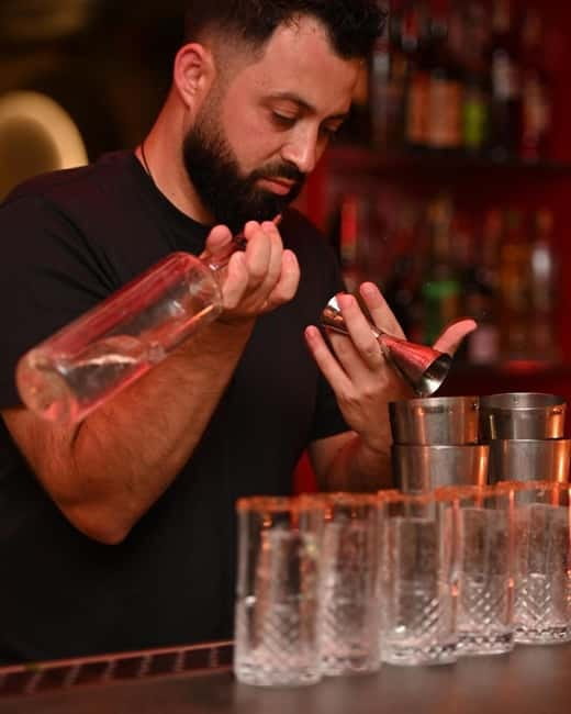 Tirana: Pub Experience with Tarot Cards and 5 Cocktails - Tarot cards plus mythology class: what to expect from the theme
