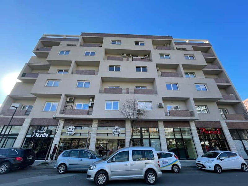 Tirana: Street Art & Modern Architecture Walking Tour - Where this tour fits in Tirana (and why it works)