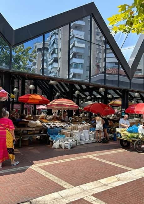 Tirana: Traditional Food in The City Center - What you really get in the degustation: two open plates