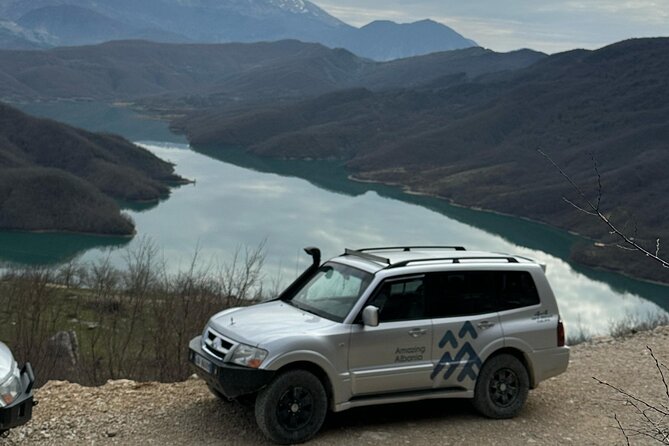 Tirane/Durres: Lake Bovilla & Kruja Castle with 4x4 Offroad Tour - Leaving Tirana by 4x4, aiming straight for Lake Bovilla