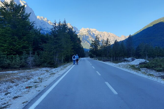 Tour of Komani, Valbona, Thethi, Blue Eye in three days - Pacing, fitness, and what to do to feel good on the trail