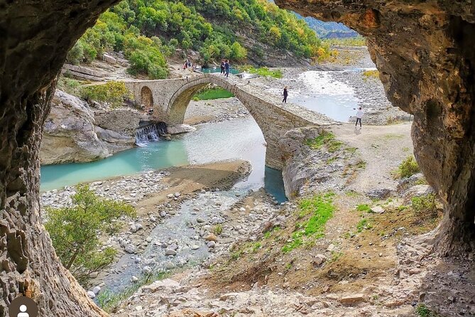 Tour to Thermal Baths of Permet and exploring Langarica Canyon - Who should book this tour from Saranda