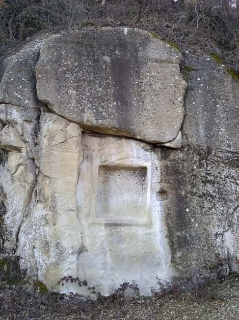 UNESCO Heritage Tour: Ancient Lin & Royal Tombs of Selca - Panoramas over the valley: history you can see from above