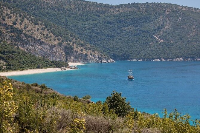 Visit Kroreza Beach by Boat - Saranda Marina to Kroreza: how your day likely unfolds
