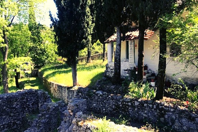 Visit the Mosque of Gjin Aleksi and the Islamic Complex of Xhermehalla - The pacing: 4 hours that still let you enjoy the day