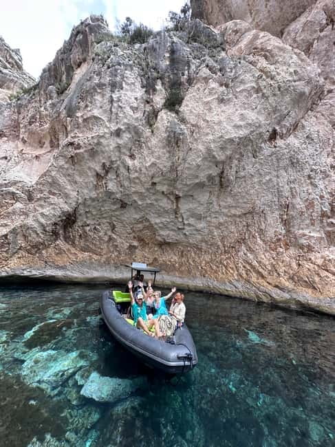 Vlore: Dafina Cave & Haxhi Ali cave Private Guided Tour - Speedboat Day Around Karaburun Peninsula, Starting in Vlorë