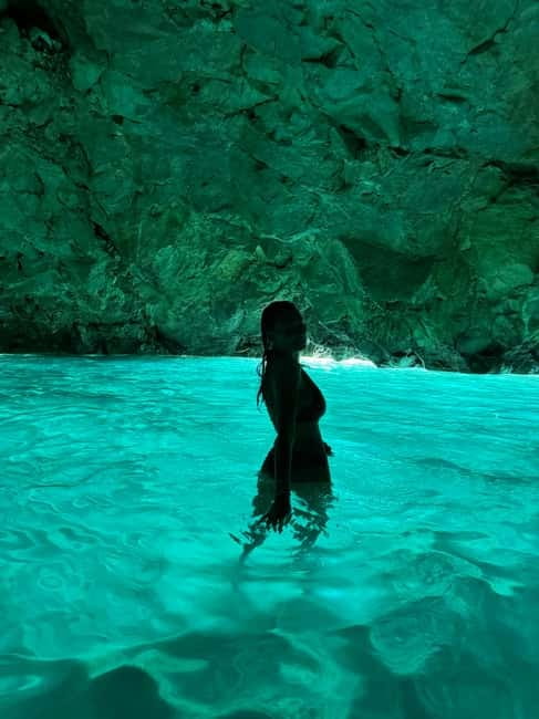 Vlore: Grama Bay & Karaburun Caves 8-Hour Speedboat Tour - Speedboat Day Around Karaburun, Starting From Vlorë