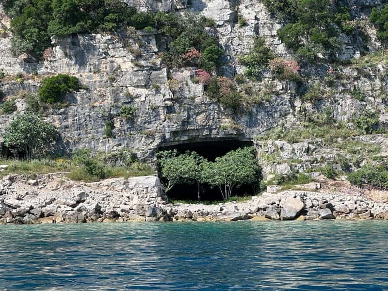 Vlore: Private Speedboat Tour to Sazan-Karaburun Marine Park - Key things I’d pay attention to