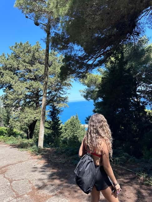Vlore: Private Speedboat Tour to Sazan-Karaburun Marine Park - Sazan Island: beach time or the old fortified island side