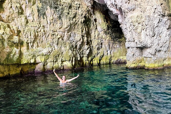Vlore Speedboat Tour to Sazan Island & Haxhi Ali Cave - Where You Meet Olympia Tours in Vlorë and What to Prepare